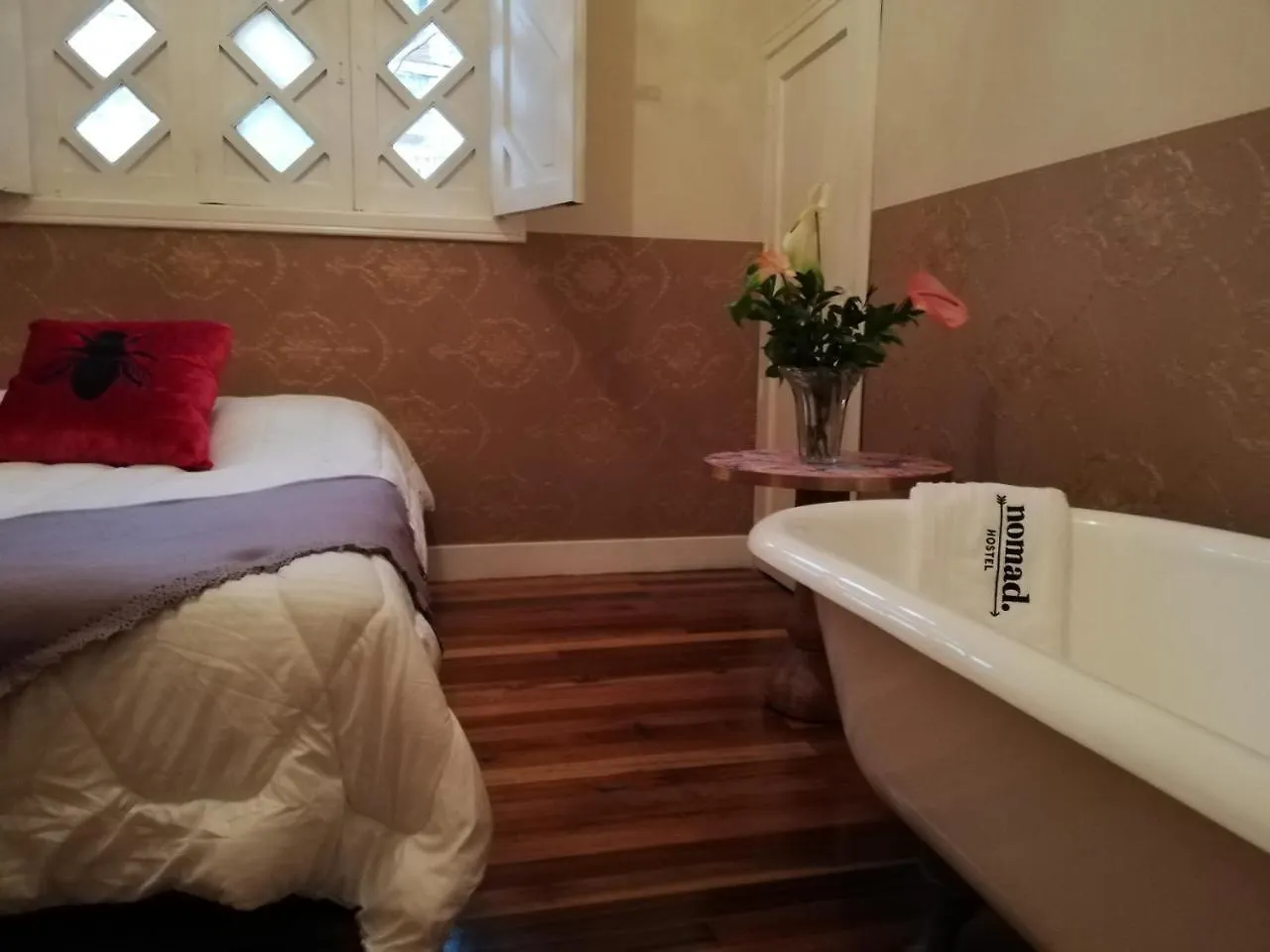 ゲストハウス Nomad Hostelメデジン